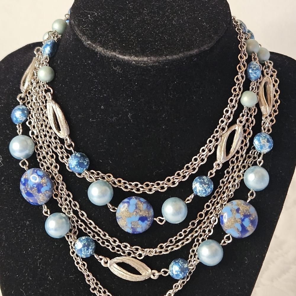 Stunning vintage 10 strand necklace
